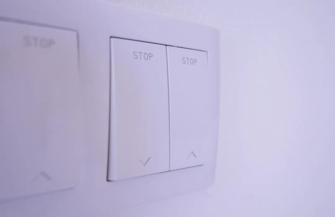 Airport Room-1